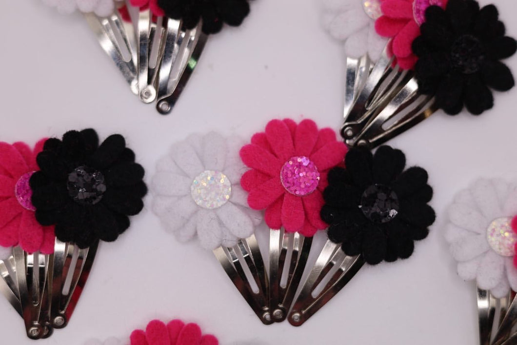 Winter Daisy Clips - 3 pack