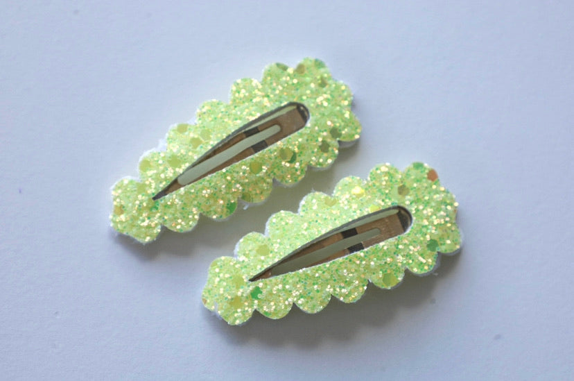 Light Yellow Glitter Snap Clips (Set of two)